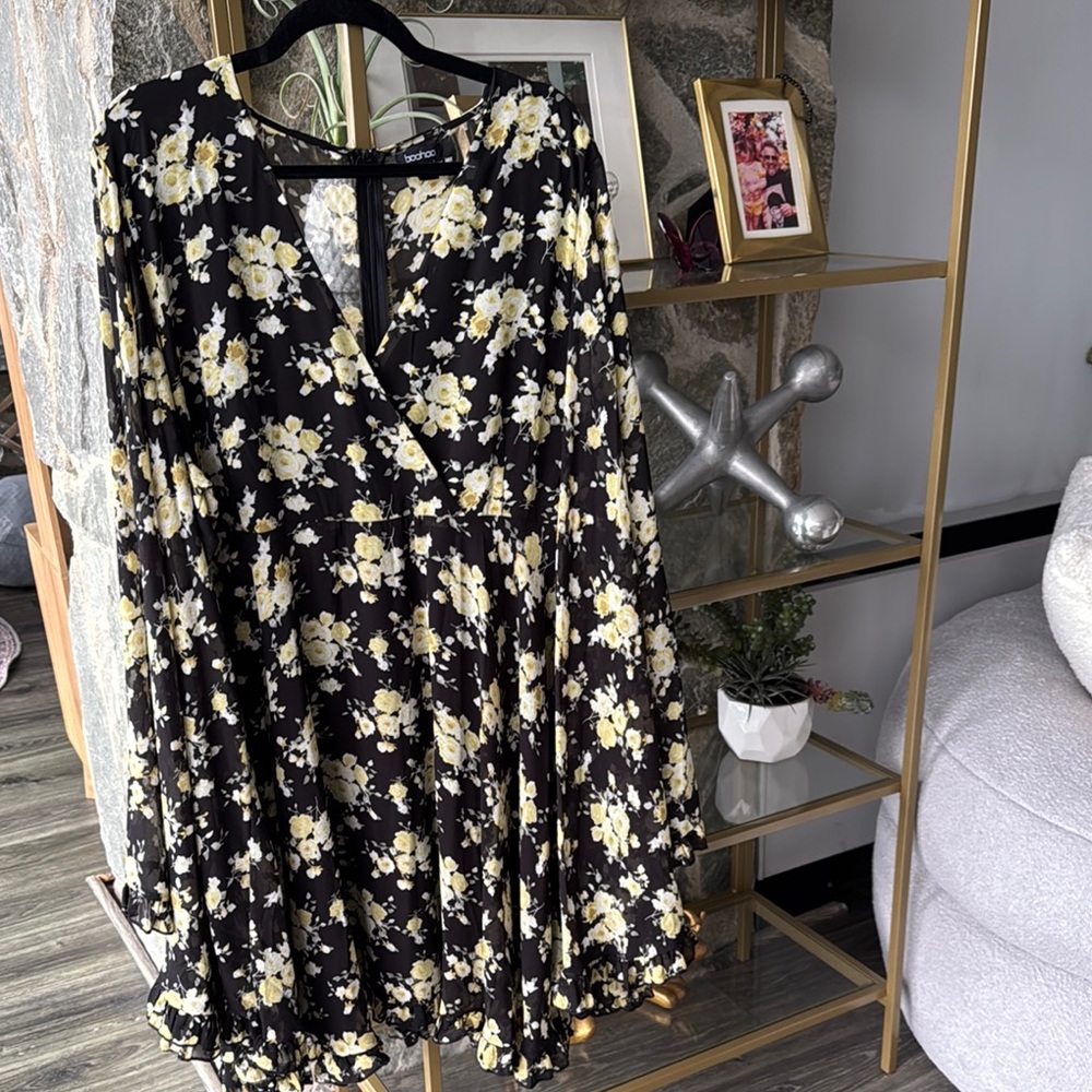 Boohoo Black and Yellow Floral Dress